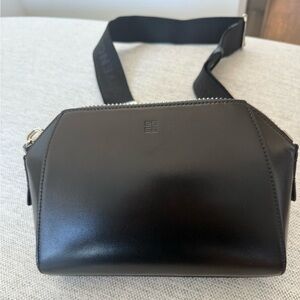 Givenchy Black Leather “antigona” crossbody bag
